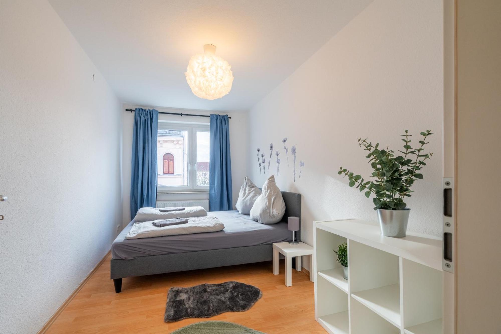 Apartment Yes 3-room - Location No4 *