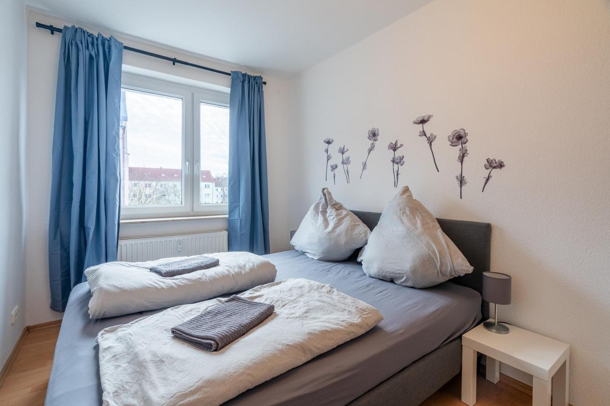 Yes 3-room - Location No4 Apartment *